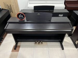 Yamaha YDP 160R