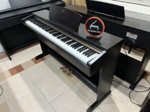 Yamaha YDP 160R