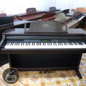 Yamaha CLP 870