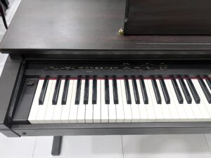 Roland HP 2800