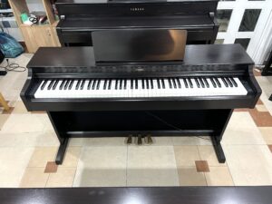 Yamaha YDP 163