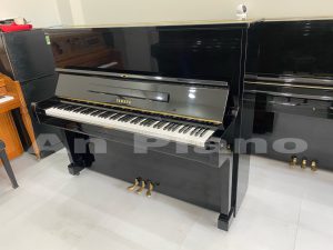 Yamaha U2C