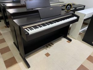 Yamaha SCLP 320