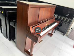 Yamaha W102B