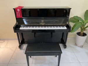 Yamaha U1J PE