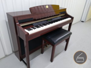 Yamaha CLP 380PM