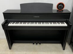 Yamaha CLP 675B