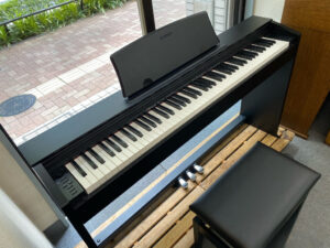 Casio PX 770
