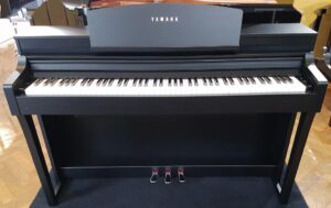 Yamaha CSP 170