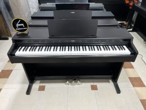 Yamaha YDP 165