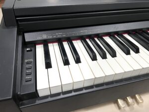 Roland HP 147