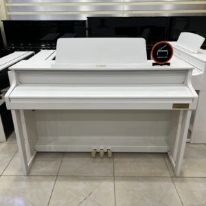 Casio GP 300 Wh