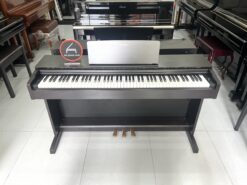 Yamaha YDP 103