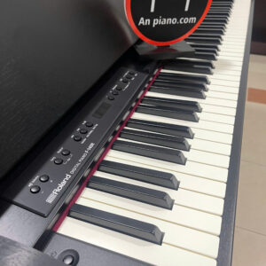 Roland F140R