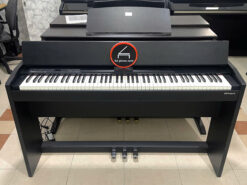 Roland F140R